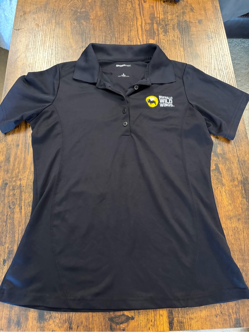 Buffalo Wild Wings Black Polo Shirt w/logo BWW Ladies Manager Size Small